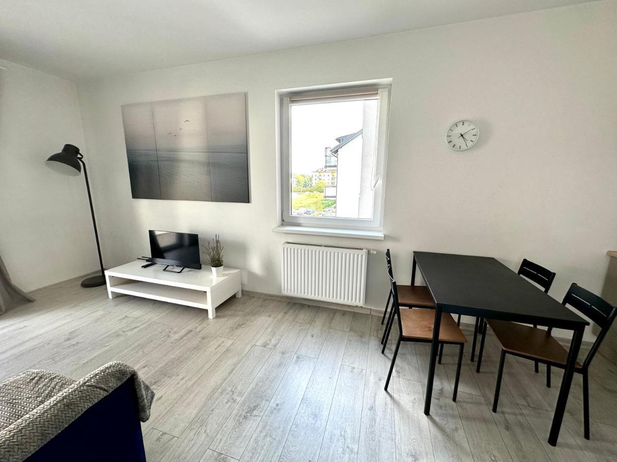 Sdh 1 Wolomin Comfortable Apartment Near Warsaw Exteriör bild