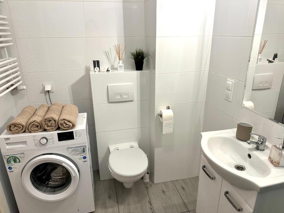 Sdh 1 Wolomin Comfortable Apartment Near Warsaw Exteriör bild