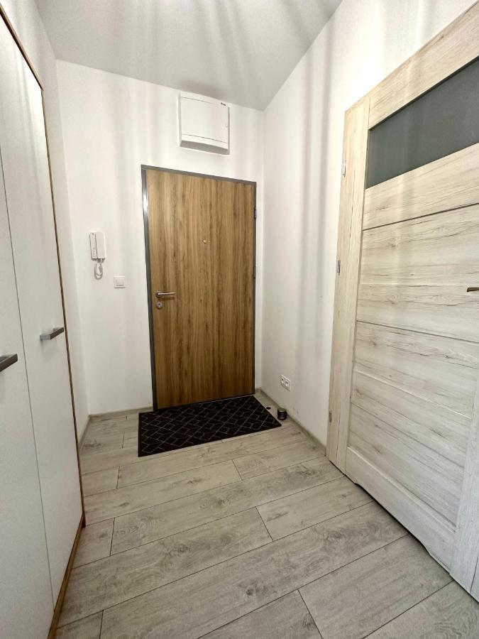 Sdh 1 Wolomin Comfortable Apartment Near Warsaw Exteriör bild